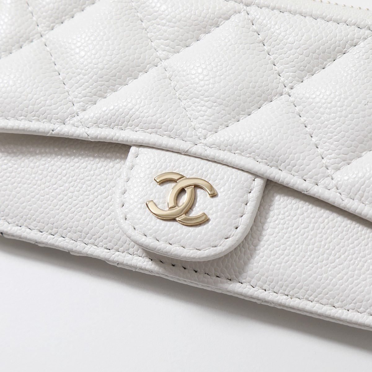 CHANEL コインケース カードケース AP2570 B10583